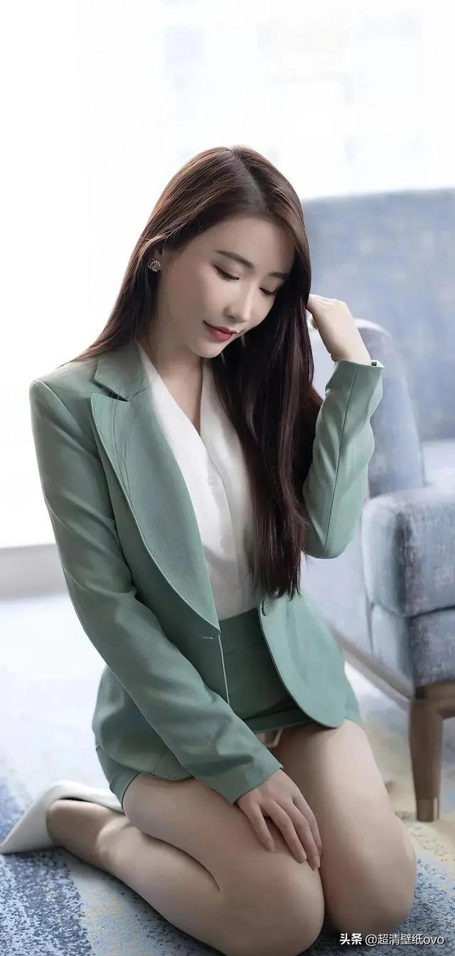 美女养成类游戏排行榜手游_养成美女游戏小说_美女养成小游戏