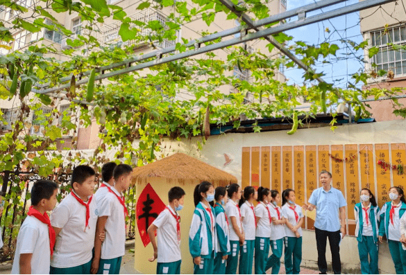 啦啦啦资源视频在线观看8_丝瓜app下载_向日葵app看片版免费