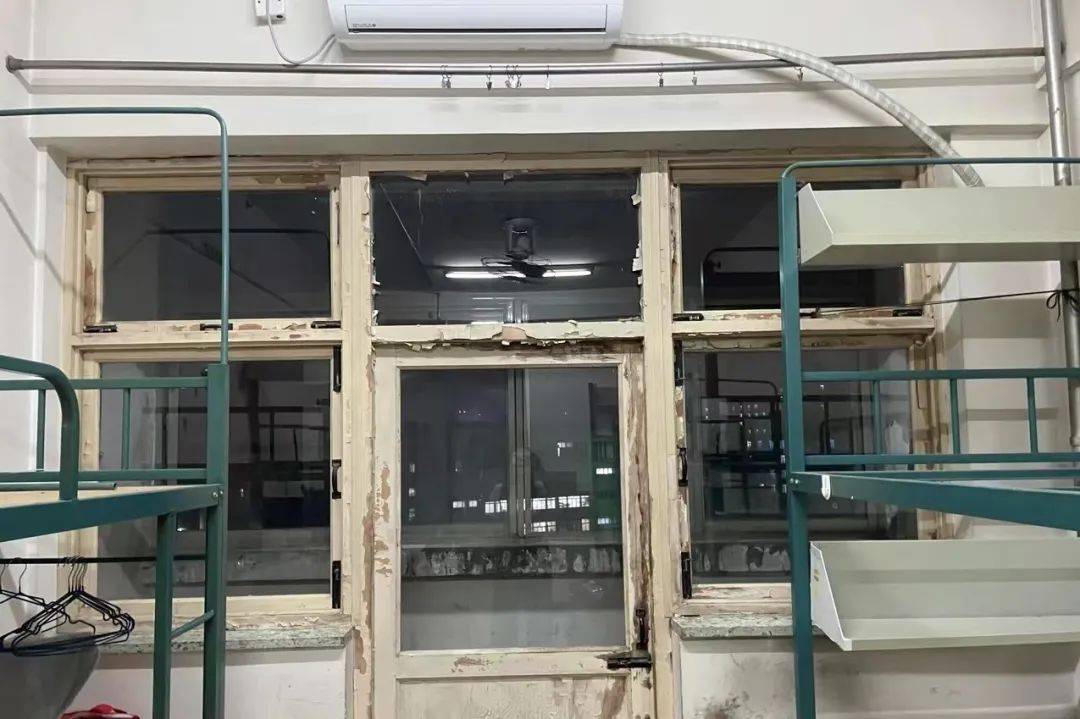 拍视频玩游戏的手机_在宿舍录视频_宿舍拍视频不用手机游戏