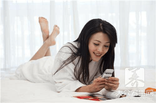 游戏伤手机的句子发朋友圈_朋友圈句子伤感短句_朋友圈伤情的句子