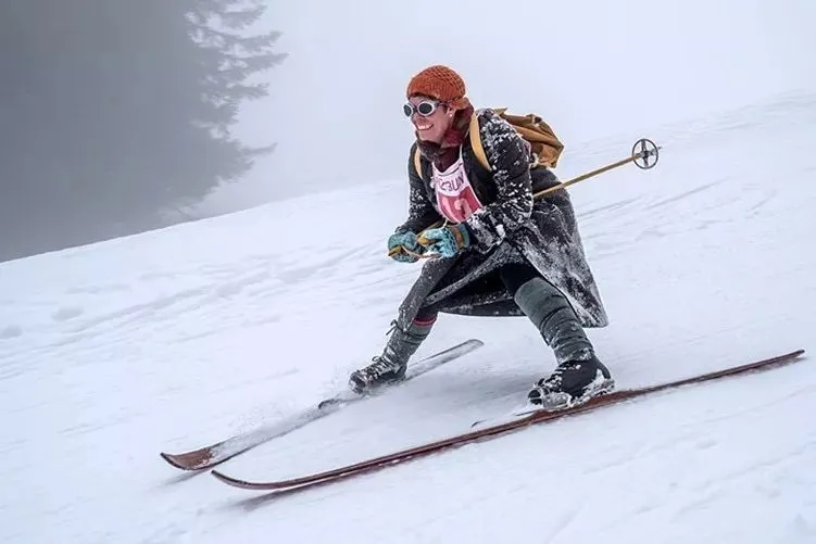 索尼+手机+滑雪游戏_索尼滑雪小子_索爱手机滑雪游戏