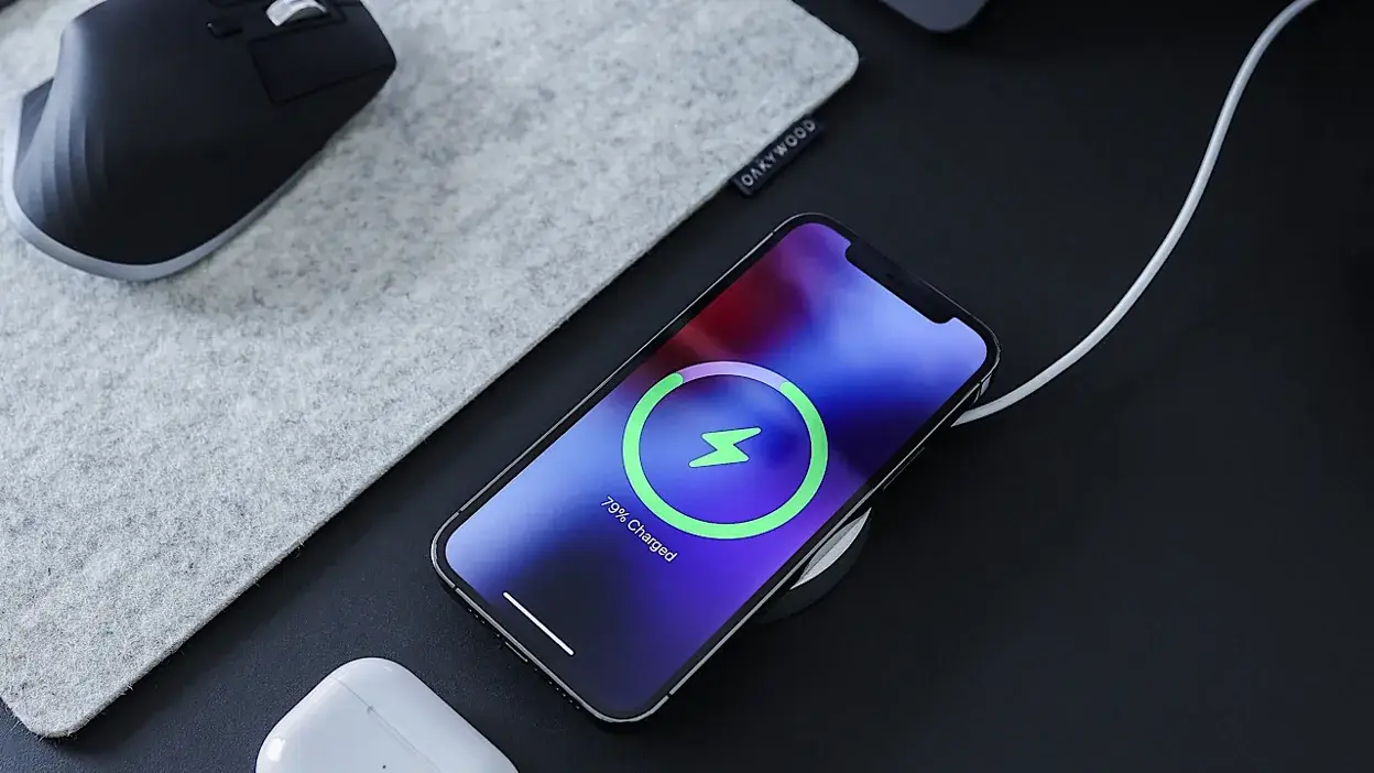 iphone外置电池_外置电池苹果能用吗_苹果外置电池