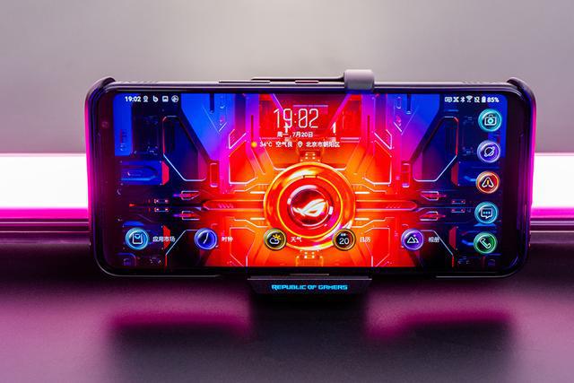 网络大型游戏手机-【必看】如何选择适合游戏的手机?这些因素决定了你的游戏体验(图2) 大型网络手机游戏有哪些_大型网络手机游戏排行榜_网络大型游戏手机