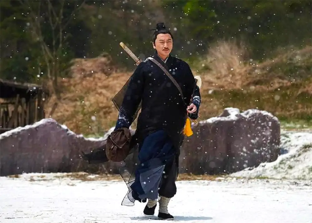 充电玩手机游戏危险吗_充电玩游戏手机发热怎么解决_玩手机游戏充不上电