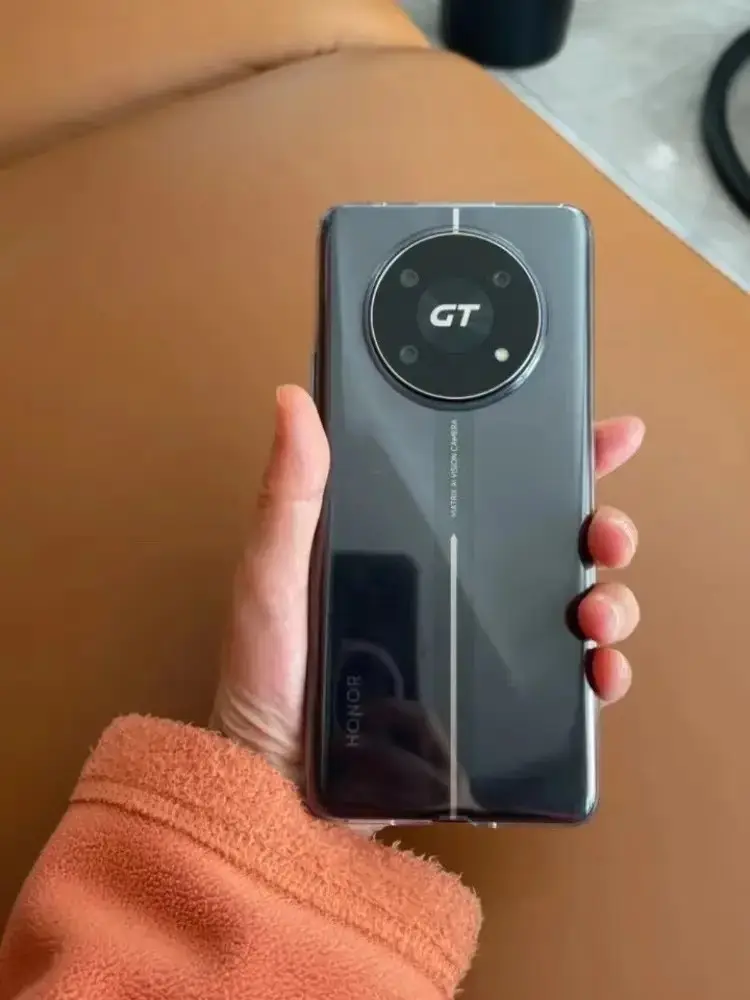 平板卡玩电脑手机游戏能玩吗_平板卡玩电脑手机游戏会卡吗_玩游戏不卡手机的平板电脑