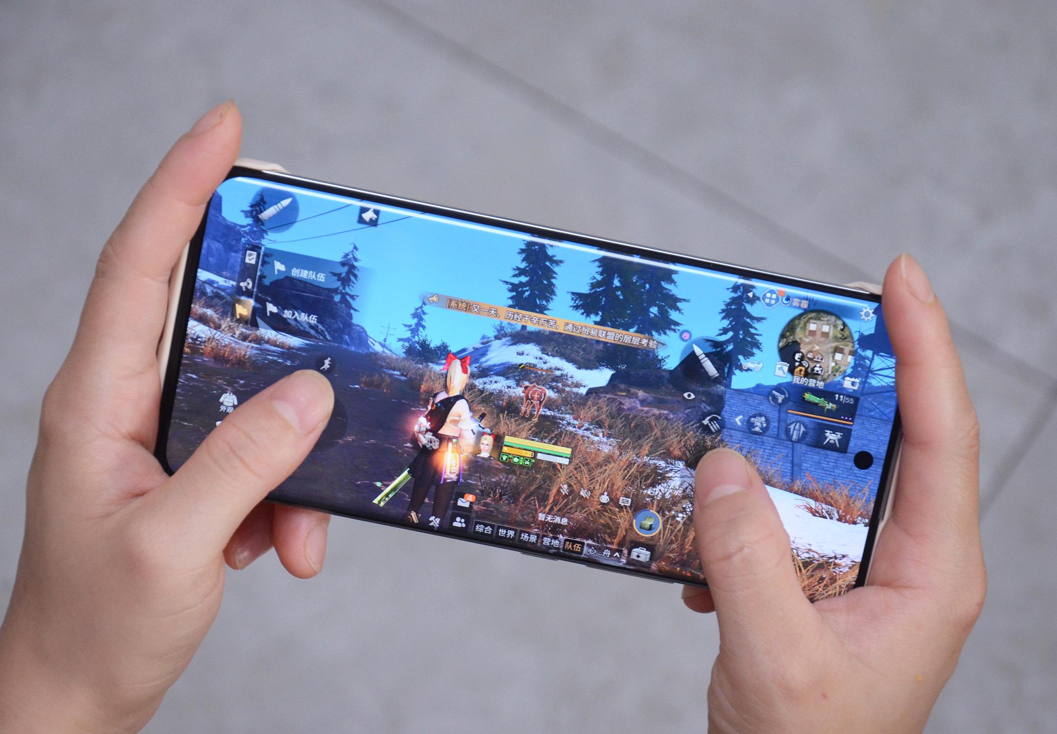 我想玩手机有游戏的英文-手机游戏:压力释放与沉迷风险的双刃剑(图1) 我想玩手机有游戏的英文_英文的手机游戏_好玩的手机英文游戏