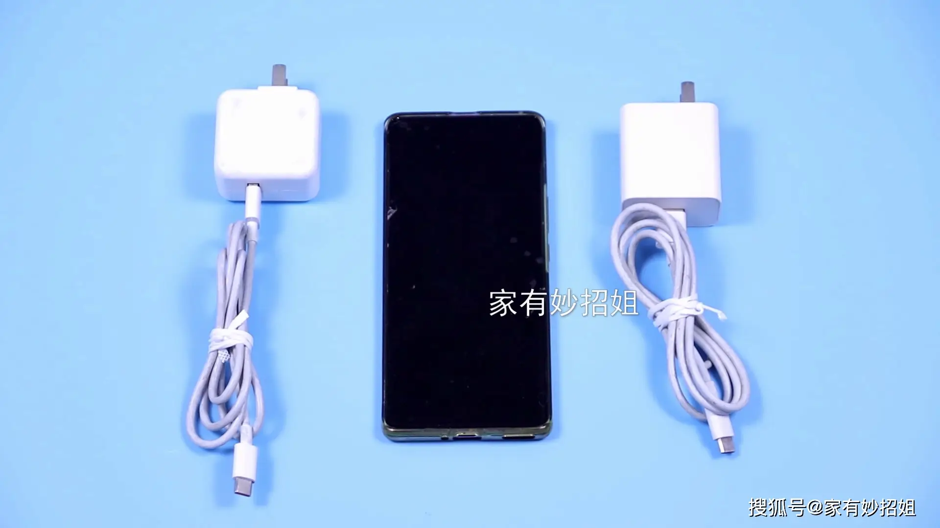 苹果11首次充电充多久_苹果为苹果充电_ihone充电