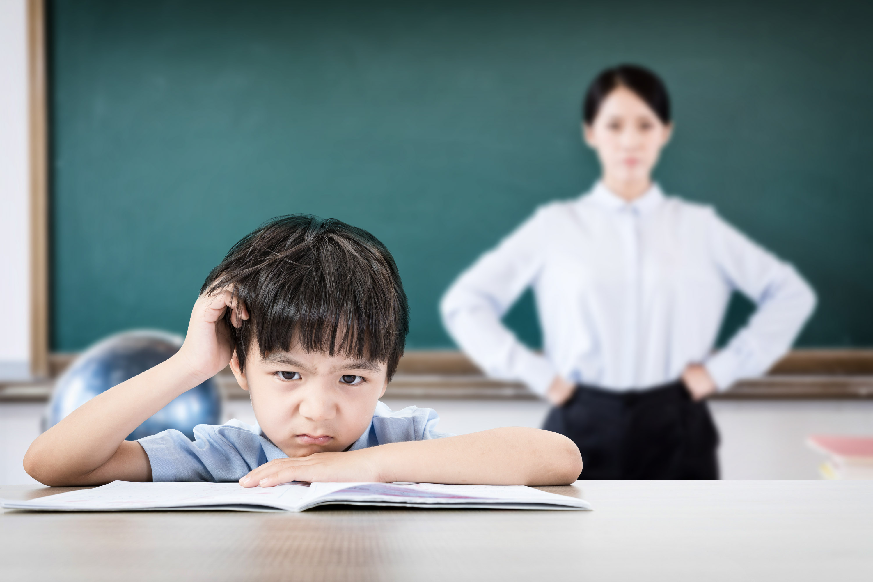 养成手机游戏_小孩子养成游戏_养成孩子手机游戏