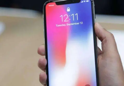 关机iphone13_关机iphone还能定位吗_iphone11关机