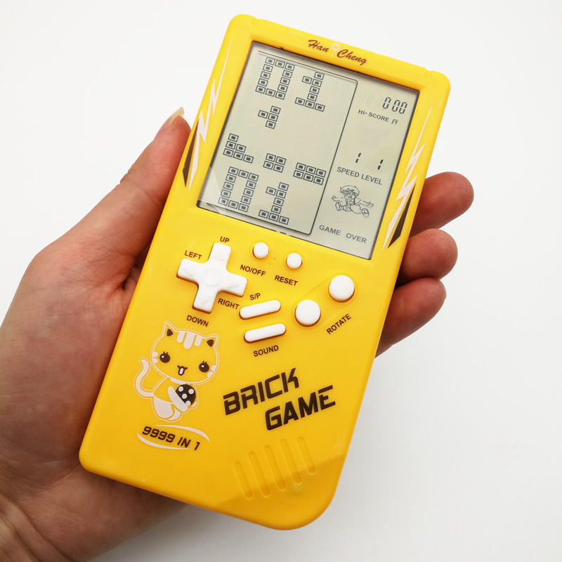 自制可以玩游戏的手机_小伙自制手机玩游戏机_自制小伙玩机手机游戏怎么玩