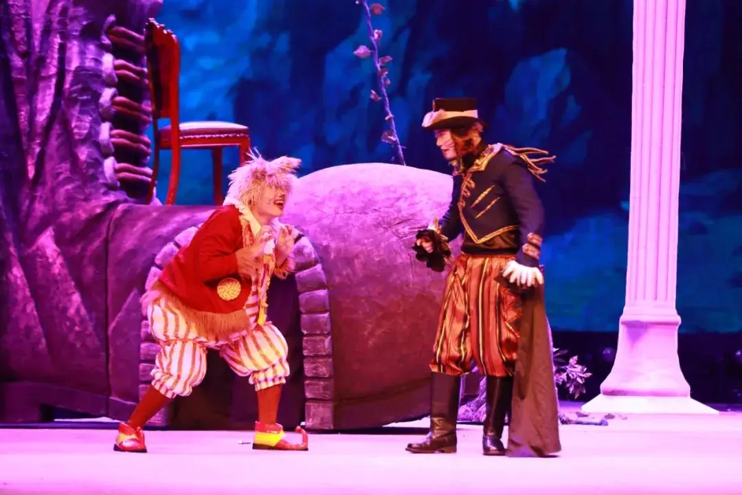 精灵鼠:充满欢乐与温馨的五彩斑斓小世界(图4) 鼠精灵图片_精灵鼠_鼠精灵玩具厂