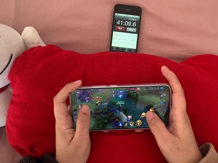 王者最流畅的游戏手机排行-iPhone13ProMax 和小米 11Ultra:王者玩家的最佳手机选择(图3) 王者最流畅的游戏手机排行_王者荣耀流畅度手机排行_排行王者流畅手机游戏有哪些