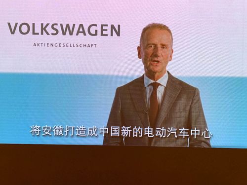 何怡澜. 大众传媒视角下以移动端游戏为媒介的传统文化传播——以《江南百景图,《江南百景图》的背景与特点(图2)