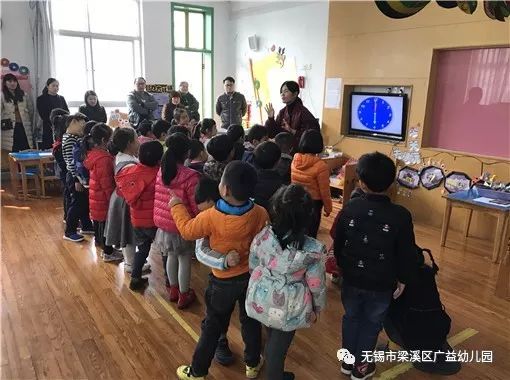 集体倾听游戏,培养幼儿专注力与团队协作能力的有效途径(图11)