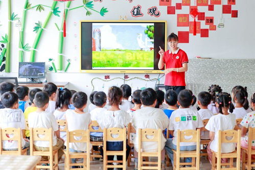 老师和幼儿互动的游戏,互动游戏中的幼儿成长与教师引导策略(图3)