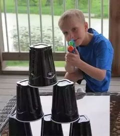 旋转杯游戏,挑战极限的智慧竞技之旅(图2) 旋转杯游戏,挑战极限的智慧竞技之旅(图2)