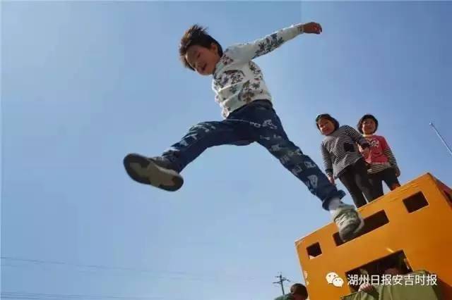 安吉游戏引入,幼儿自主成长的教育革命(图3) 安吉游戏引入,幼儿自主成长的教育革命(图3)