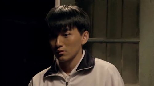 白杨打游戏,电竞战场上的英勇战士(图3) 白杨打游戏,电竞战场上的英勇战士(图3)