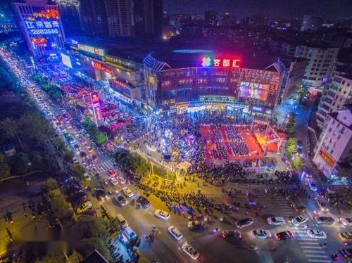 客都汇游戏,沉浸式虚拟世界的奇幻之旅(图1)