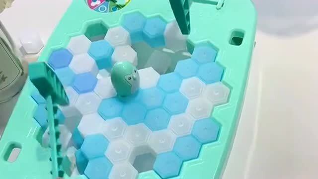 企鹅破冰游戏,团队协作的欢乐之旅(图2) 企鹅破冰游戏,团队协作的欢乐之旅(图2)
