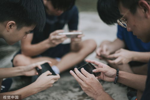 年轻人玩游戏,揭秘年轻人热衷的手游世界(图1) 年轻人玩游戏,揭秘年轻人热衷的手游世界(图1)