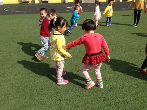 郊外游戏(图1) 郊外游戏(图1)