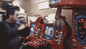 打游戏gif,激情四溢!(图1) 打游戏gif,激情四溢!(图1)