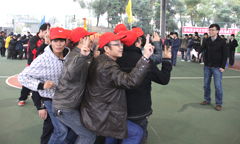 十人九足游戏人怎么站,挑战极限团队协作(图2) 十人九足游戏人怎么站,挑战极限团队协作(图2)