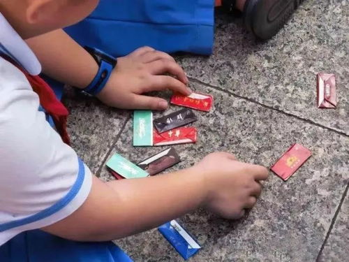 翻烟游戏,指尖上的智慧与挑战(图1) 翻烟游戏,指尖上的智慧与挑战(图1)