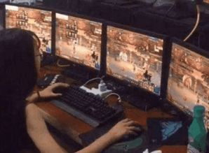 女打手游戏,力战群雄的传奇传奇(图2) 女打手游戏,力战群雄的传奇传奇(图2)