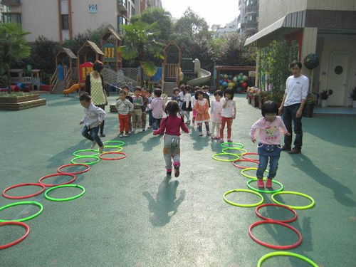 早操圈圈游戏,活力四溢的团队凝聚之旅(图2) 早操圈圈游戏,活力四溢的团队凝聚之旅(图2)