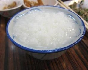 白粥游戏,探寻传统美食与现代娱乐的奇妙融合(图1) 白粥游戏,探寻传统美食与现代娱乐的奇妙融合(图1)