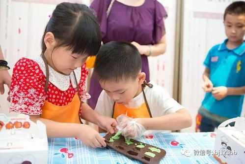 宝宝戏游戏,快乐成长的小天地(图3) 宝宝戏游戏,快乐成长的小天地(图3)