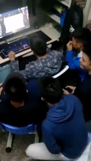 宿舍微醺游戏,青春回忆里的欢乐游戏时光(图3) 宿舍微醺游戏,青春回忆里的欢乐游戏时光(图3)