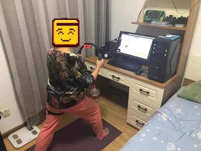 打牌游戏室,探秘打牌游戏室的魅力世界(图1)