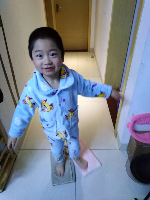 毛巾锻炼游戏,轻松打造健康体态的趣味运动新体验(图2)