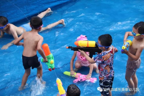 儿童戏水游戏,儿童戏水游戏的欢乐时光(图2) 儿童戏水游戏,儿童戏水游戏的欢乐时光(图2)