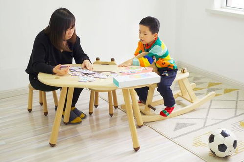 桌子游戏亲子,桌面游戏带来的温馨互动(图1) 桌子游戏亲子,桌面游戏带来的温馨互动(图1)