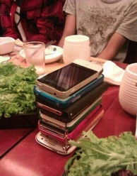 聚会游戏吃饭,共享美食时光(图1)