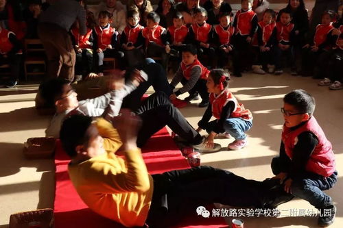 跨年游戏亲子,亲子游戏乐翻天(图2) 跨年游戏亲子,亲子游戏乐翻天(图2)