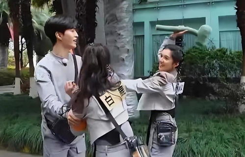 警察美娇妻沦陷游戏37,情感沦陷的惊心动魄之旅(图2) 警察美娇妻沦陷游戏37,情感沦陷的惊心动魄之旅(图2)