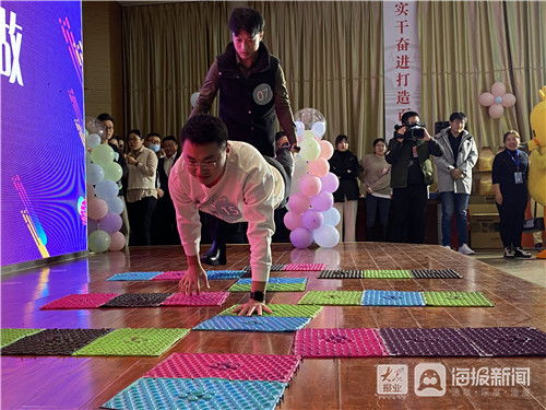 压指板游戏,压指板游戏的魅力与技巧揭秘(图1) 压指板游戏,压指板游戏的魅力与技巧揭秘(图1)