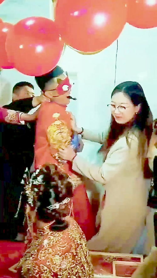 新婚耍新郎的游戏,新婚耍新郎游戏欢乐回顾(图1) 新婚耍新郎的游戏,新婚耍新郎游戏欢乐回顾(图1)